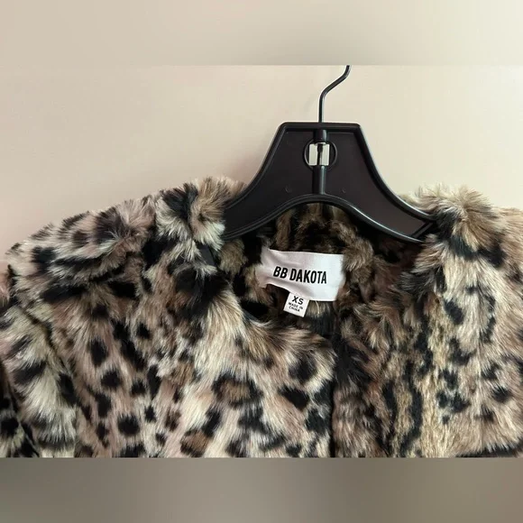 BB Dakota McKinley Brown Leopard Print Faux Fur Jacket - Picture 5 of 9